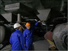 華謀咨詢?yōu)槟常ɑば袠I(yè)）輔導(dǎo)實(shí)況