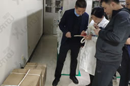 華謀咨詢?yōu)槟翅t(yī)院進行紅牌作戰(zhàn)活動針對現(xiàn)場標準操作進行強化輔導