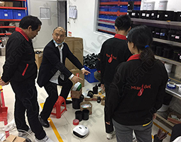 華謀咨詢?yōu)槟?原料行業(yè))公司進行現(xiàn)場改善